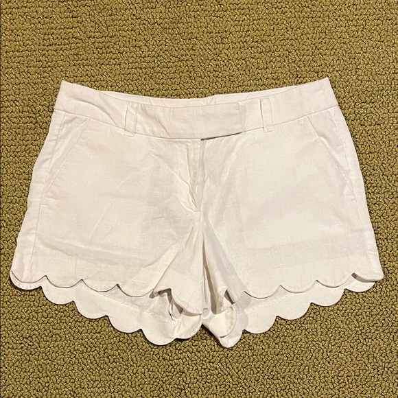 J. Crew White Scalloped Shorts Sz 6 - Picture 1 of 2